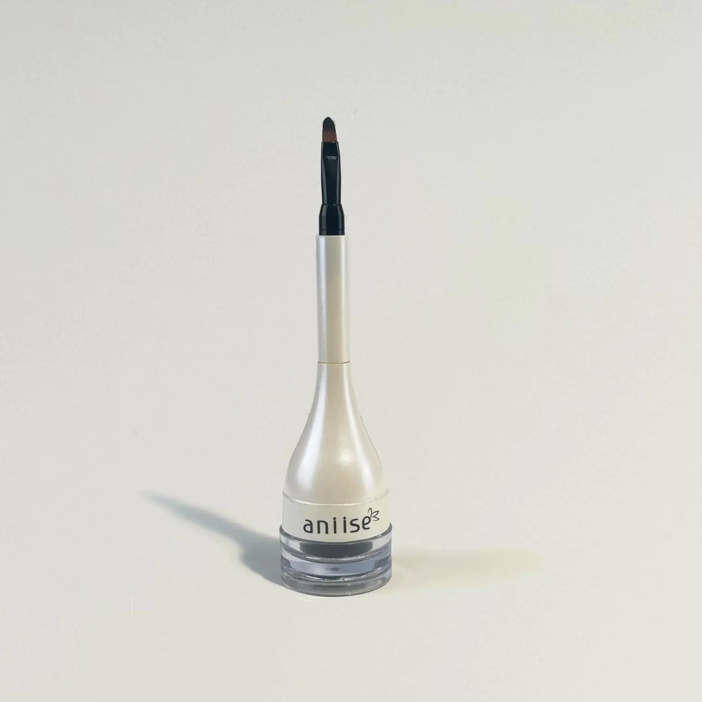 Gel Eyeliner with Built-in Brush