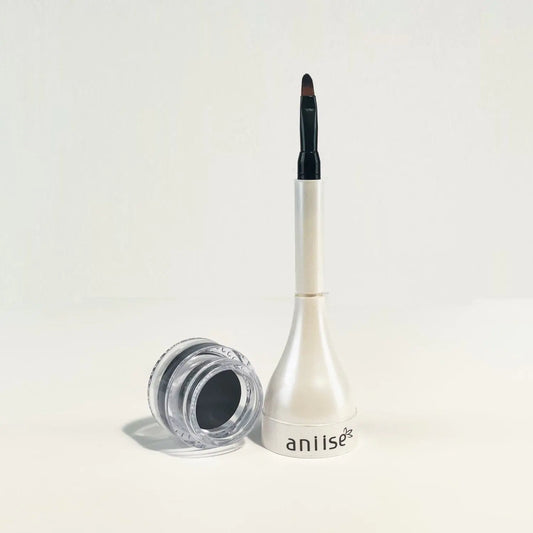 Gel Eyeliner with Built-in Brush